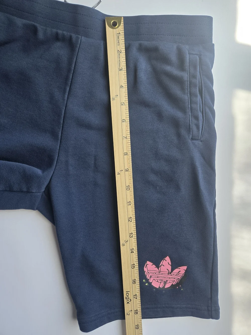 Adidas Men’s Navy Blue Casual Shorts w/ Pink Trefoil – Size S